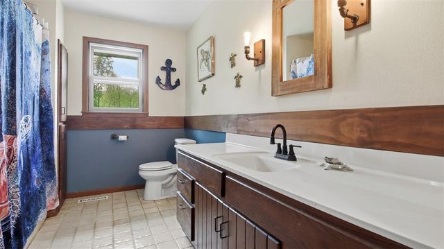 978 S County Road G, Boyd, WI 54726