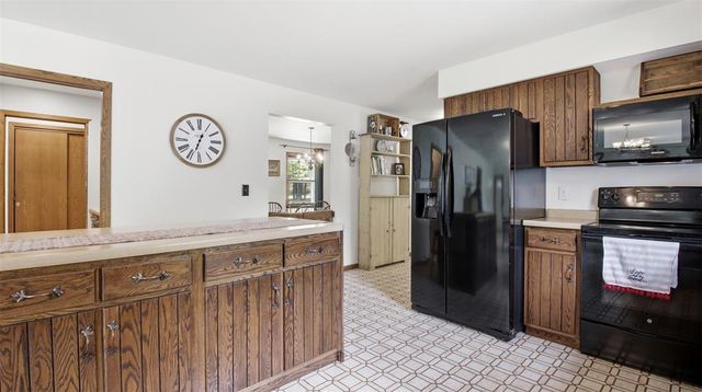 978 S County Road G, Boyd, WI 54726