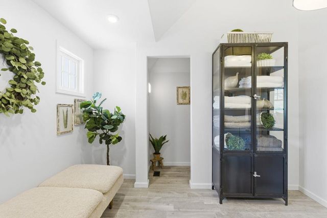 225 Cosmos LN, Driftwood, TX 78619