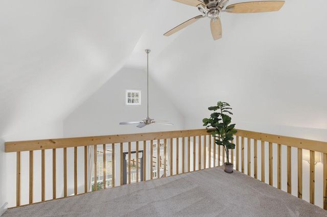 225 Cosmos LN, Driftwood, TX 78619