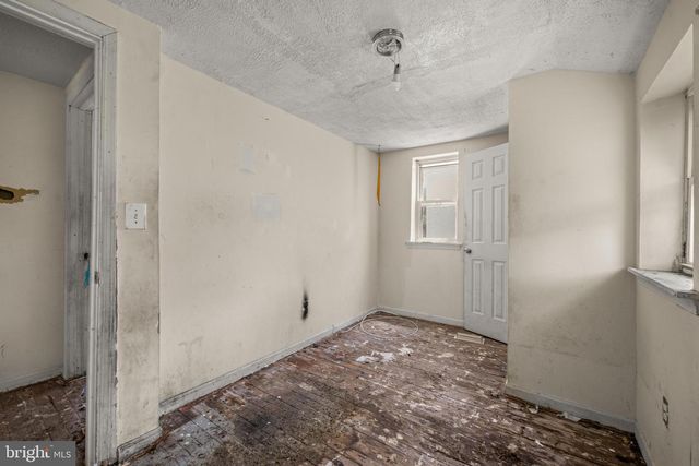 413 DEPTFORD AVE, Woodbury, NJ 08096