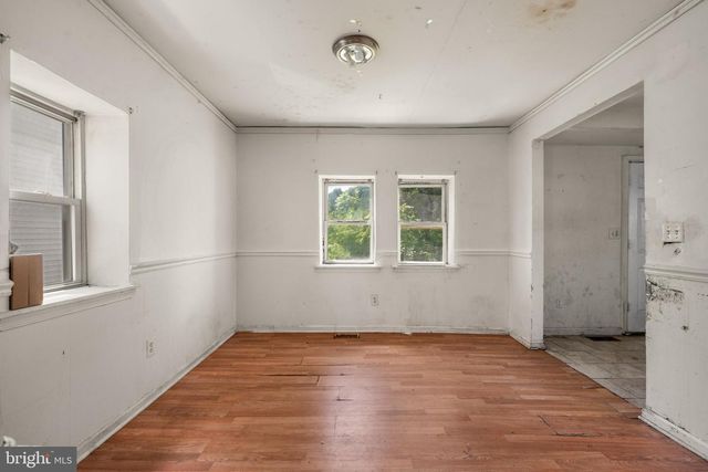 413 DEPTFORD AVE, Woodbury, NJ 08096