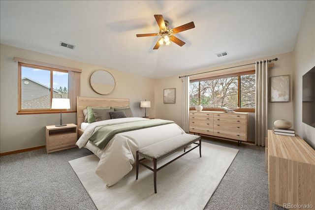 2428 Maplewood Circle W, Longmont, CO 80503