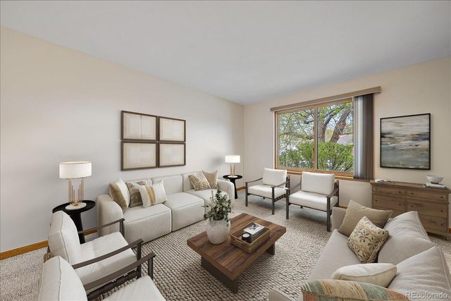 2428 Maplewood Circle W, Longmont, CO 80503