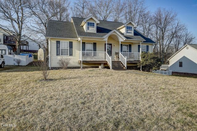 103 Judd Lane, Johnson City, TN 37604