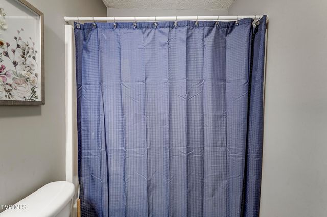 103 Judd Lane, Johnson City, TN 37604