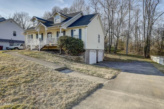 103 Judd Lane, Johnson City, TN 37604