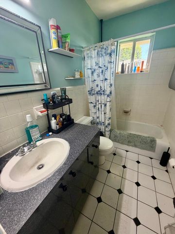210 SE 5TH Street, Dania Beach, FL 33004
