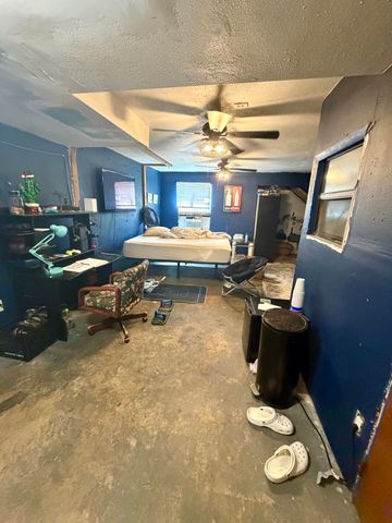 210 SE 5TH Street, Dania Beach, FL 33004