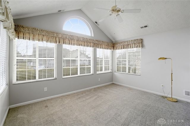 2016 Wentworth Village Drive, Bellbrook, OH 45305