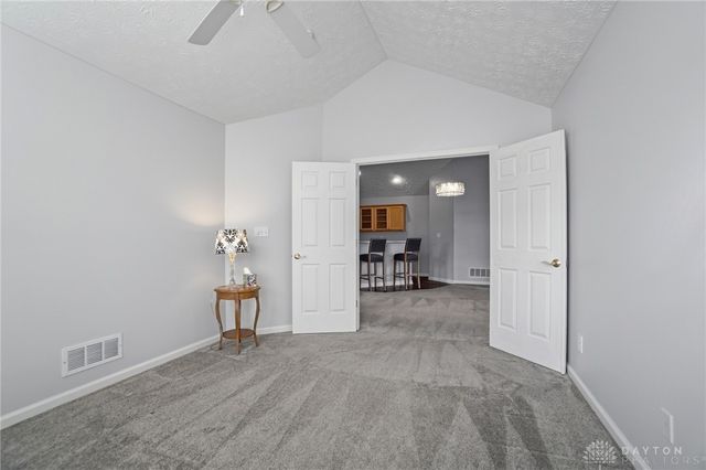 2016 Wentworth Village Drive, Bellbrook, OH 45305