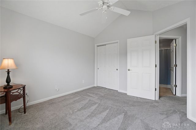 2016 Wentworth Village Drive, Bellbrook, OH 45305