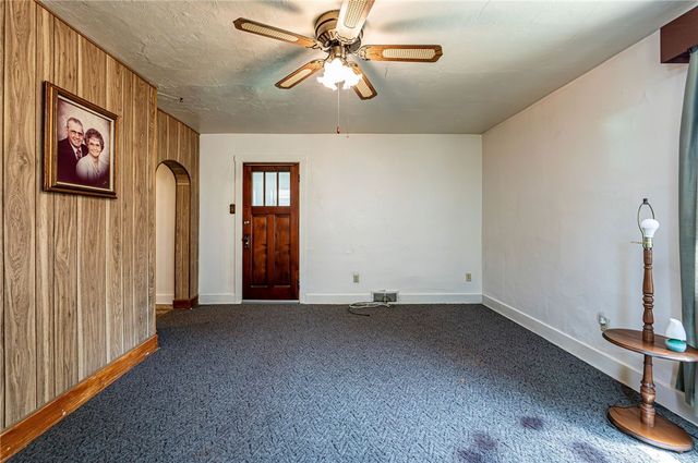 8018 Hayward Street, Hempfield Twp, PA 15691