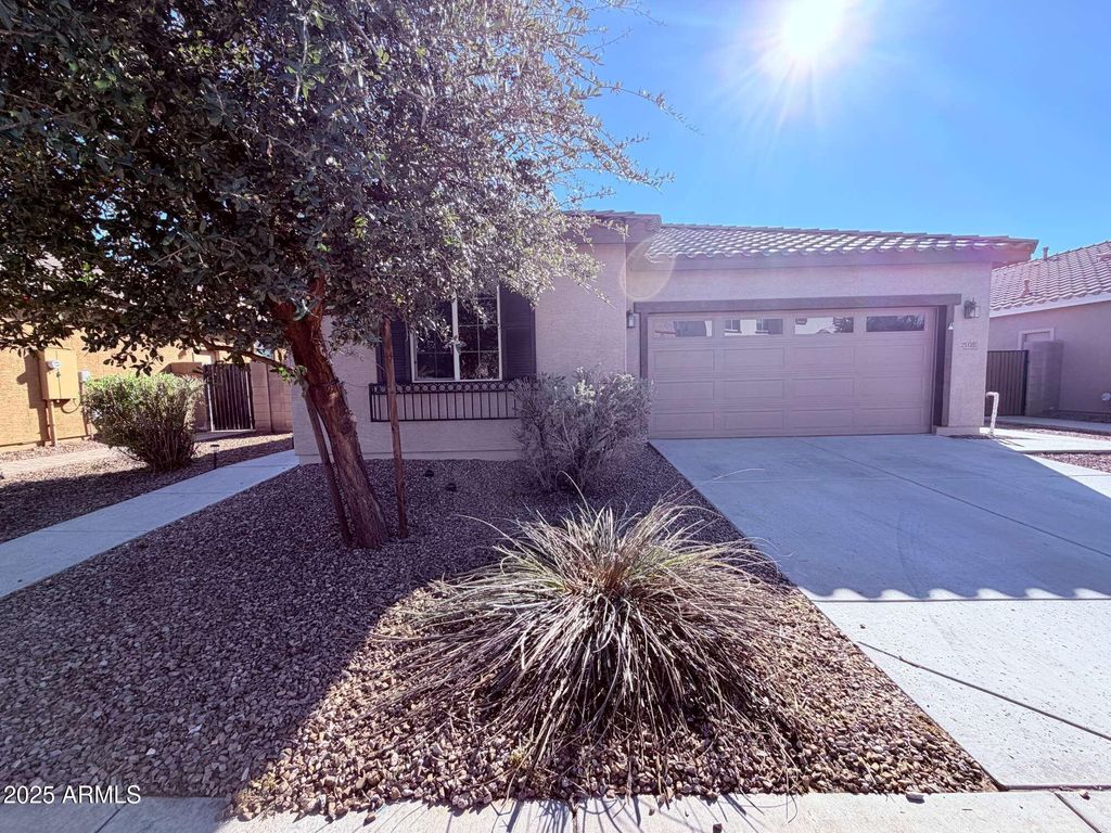 21121 E VIA DE OLIVOS --, Queen Creek, AZ 85142