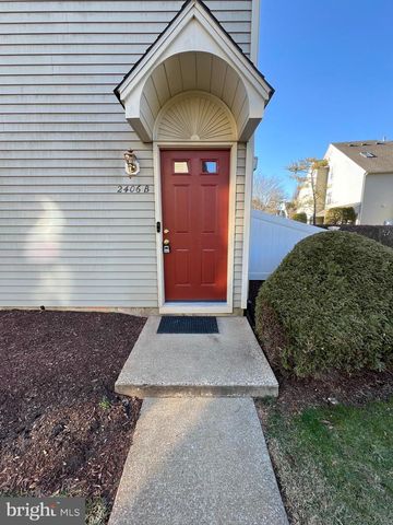 2406B YARMOUTH LN, Mount Laurel, NJ 08054