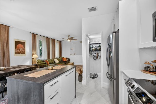 1814 Sonrisa Street, Riviera Beach, FL 33404