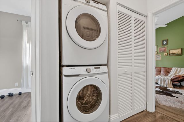 1814 Sonrisa Street, Riviera Beach, FL 33404