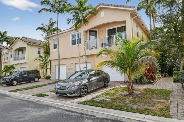 1814 Sonrisa Street, Riviera Beach, FL 33404