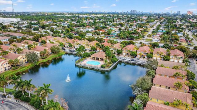 1814 Sonrisa Street, Riviera Beach, FL 33404