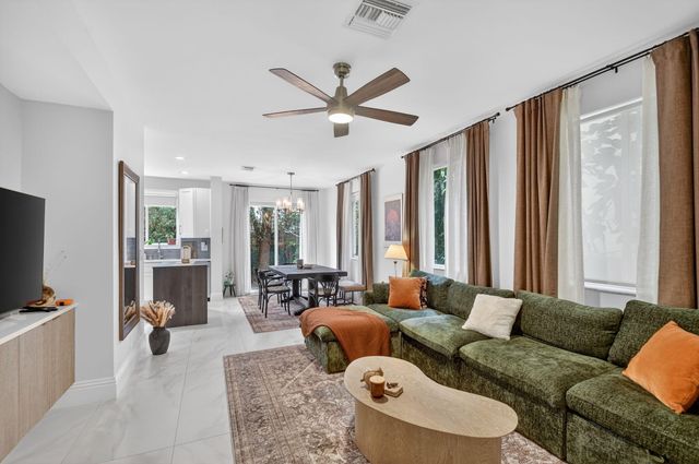 1814 Sonrisa Street, Riviera Beach, FL 33404