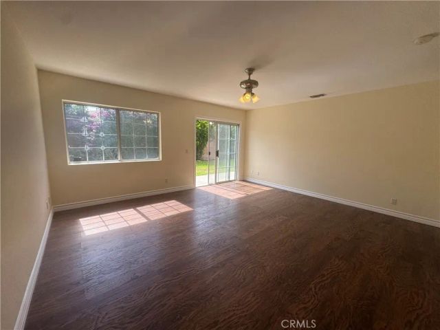 5171 Chimineas, Tarzana, CA 91356