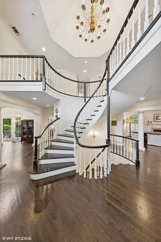 440 Woodside Avenue, Hinsdale, IL 60521