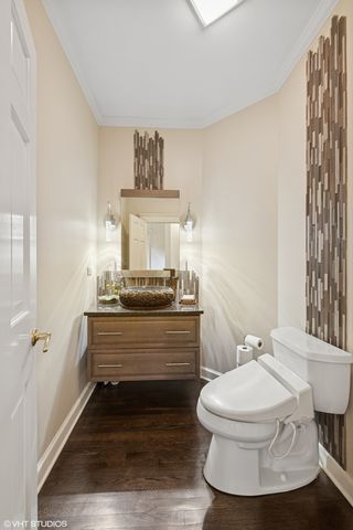 440 Woodside Avenue, Hinsdale, IL 60521