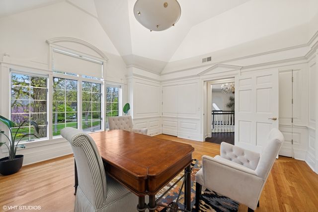 440 Woodside Avenue, Hinsdale, IL 60521