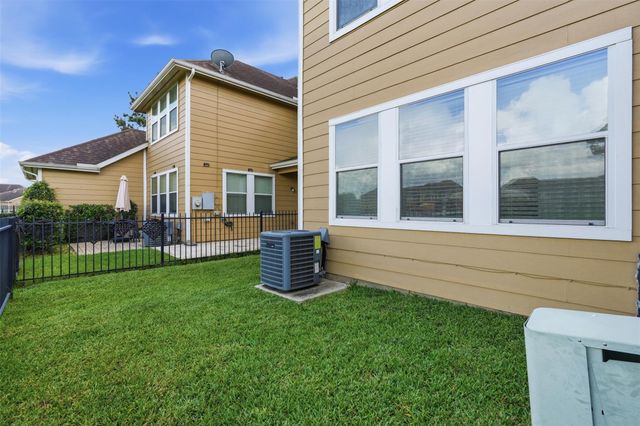 18714 Serenity Loch Drive, Spring, TX 77379