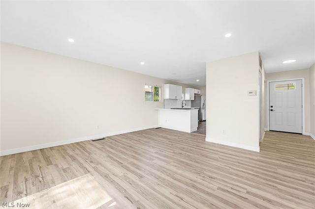 34297 W Point Drive, North Ridgeville, OH 44039