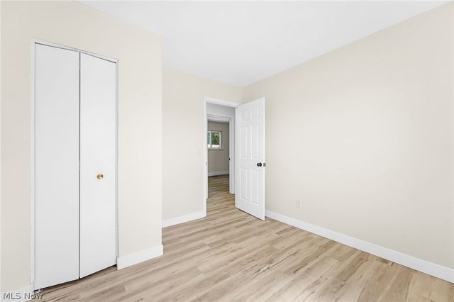 34297 W Point Drive, North Ridgeville, OH 44039