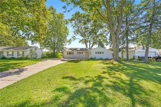 34297 W Point Drive, North Ridgeville, OH 44039