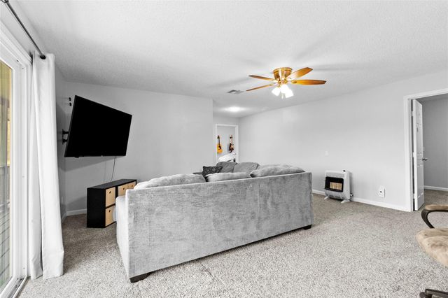 154 Possum Walk Loop, Huntsville, TX 77340