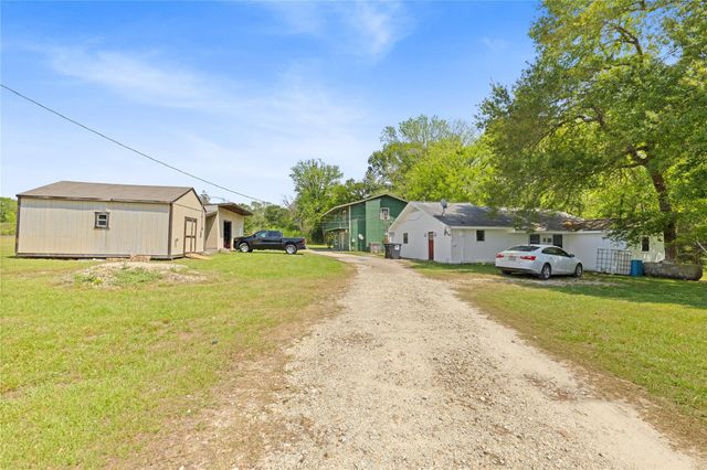 154 Possum Walk Loop, Huntsville, TX 77340