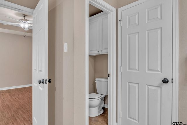 5 Oak Run, White Oak, TX 75693