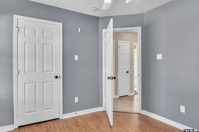 5 Oak Run, White Oak, TX 75693