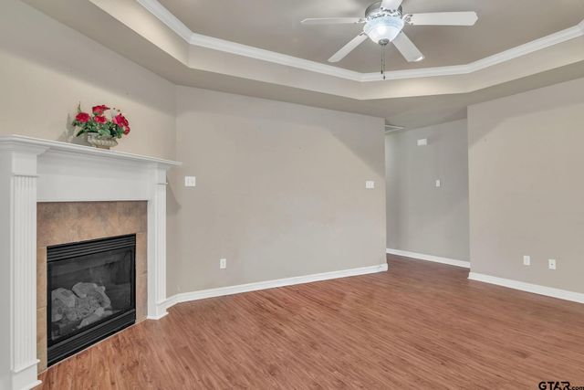 5 Oak Run, White Oak, TX 75693