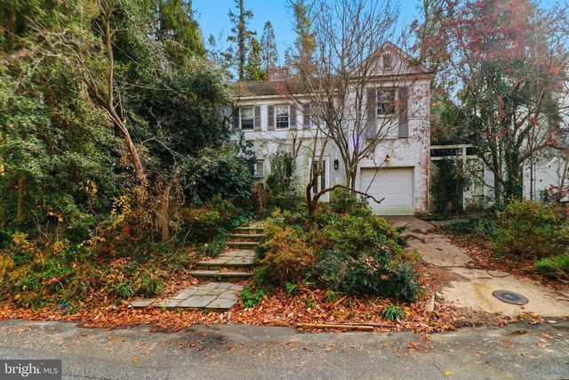 2351 49TH ST NW, Washington, DC 20007