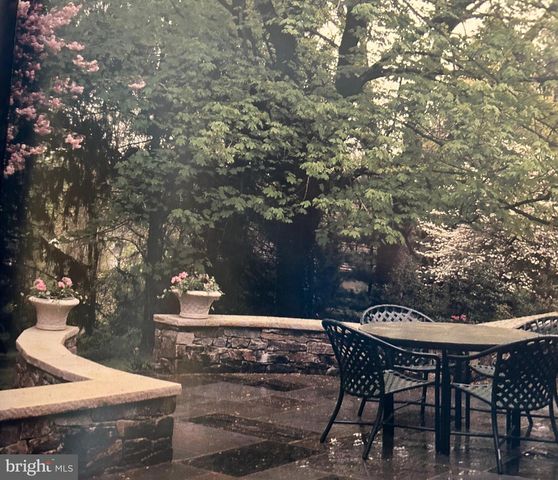 2351 49TH ST NW, Washington, DC 20007