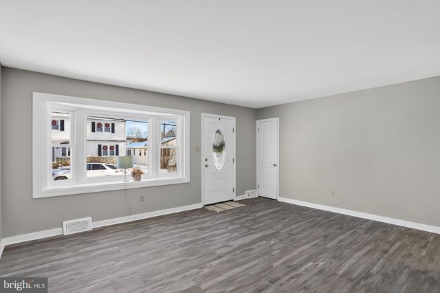 906 GARFIELD AVE, Glenside, PA 19038