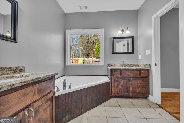 125 Bernice Drive, Bogart, GA 30622