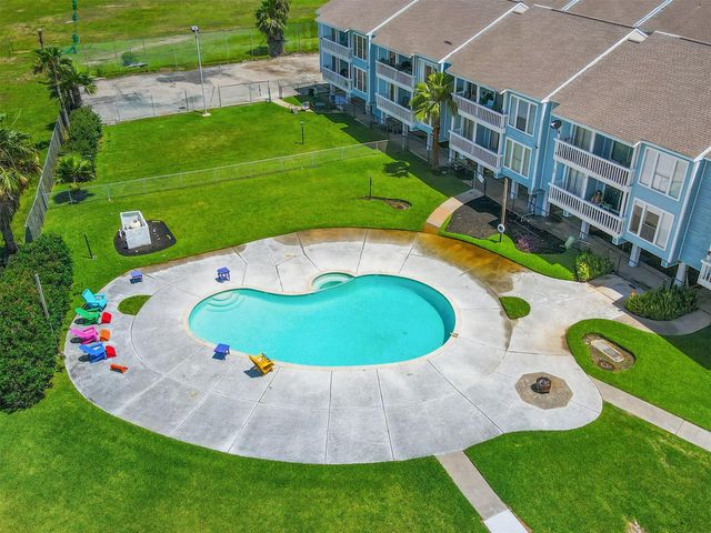 500 Tiki Drive 103, Tiki Island, TX 77554