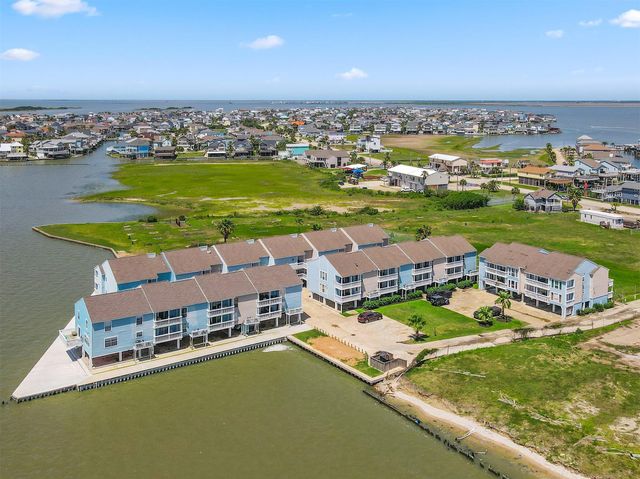 500 Tiki Drive 103, Tiki Island, TX 77554