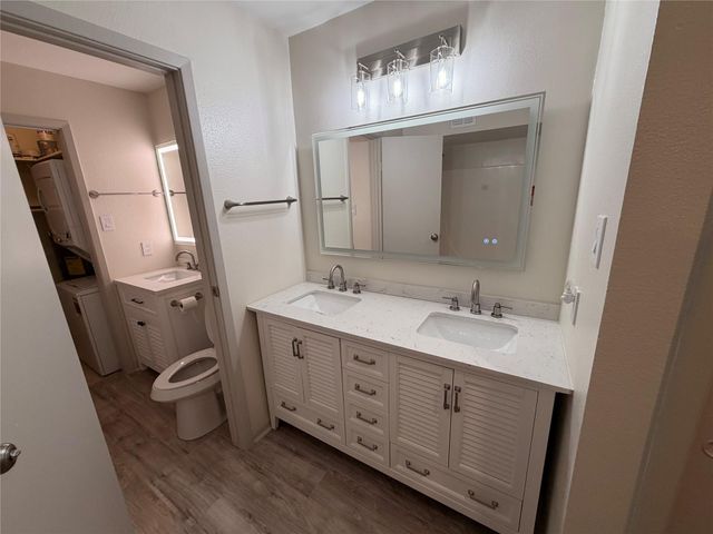 500 Tiki Drive 103, Tiki Island, TX 77554