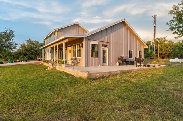 2025 Cripple Creek Stage RD, Dripping Springs, TX 78620
