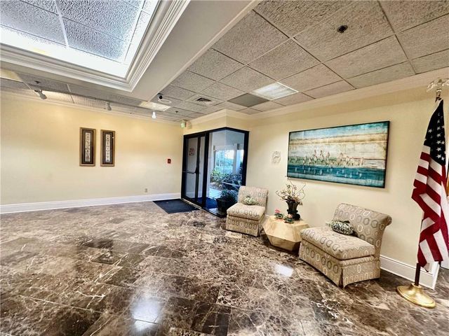 100 Tower Drive 403, Daphne, AL 36526