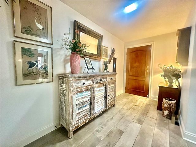 100 Tower Drive 403, Daphne, AL 36526