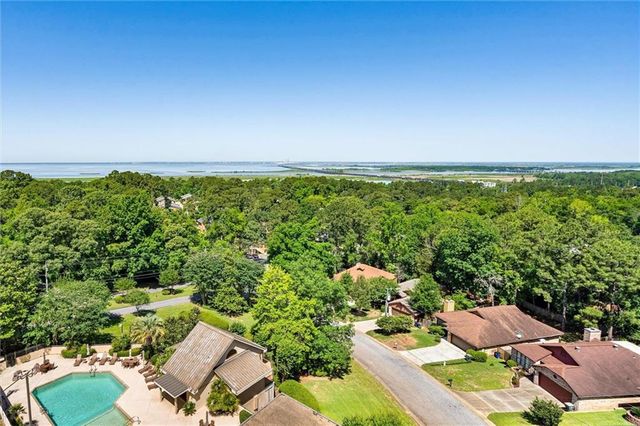 100 Tower Drive 403, Daphne, AL 36526