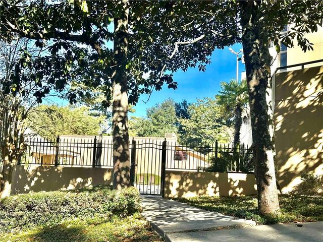 100 Tower Drive 403, Daphne, AL 36526