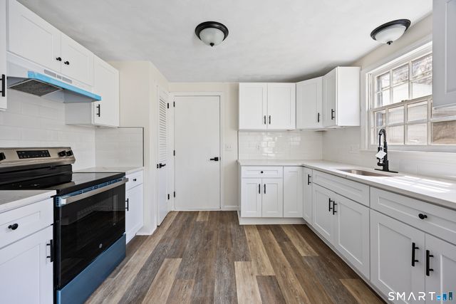 22 Dorothy Street, Enfield, CT 06082